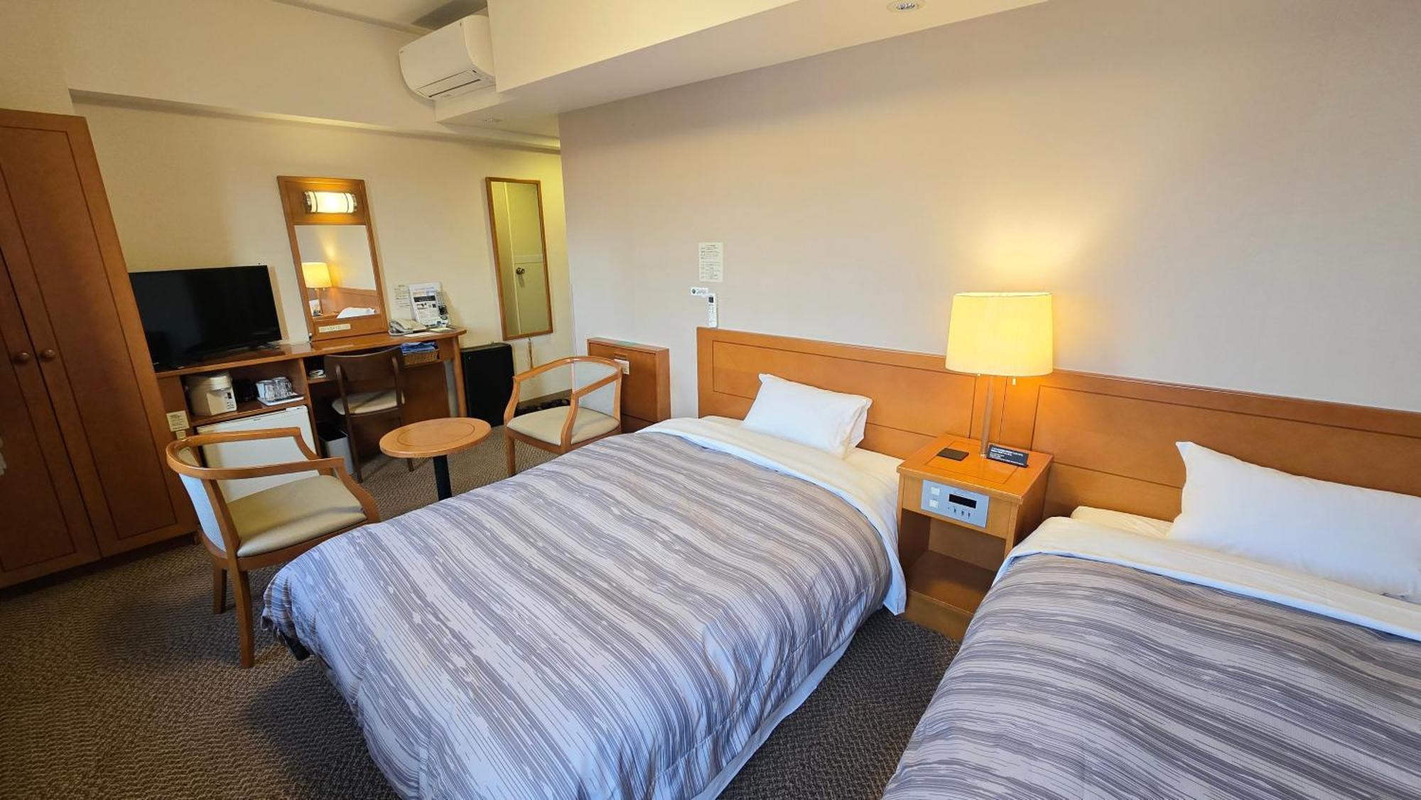 Route-inn Ekimae Hotel