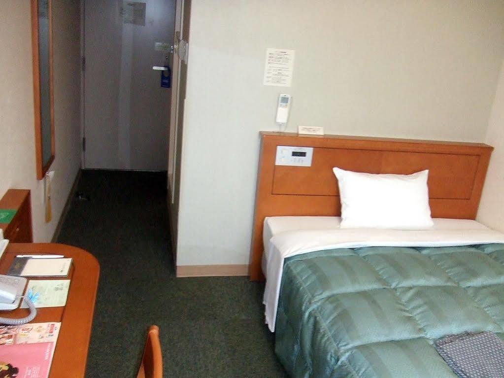 Hotel Route-inn Ekimae 3*